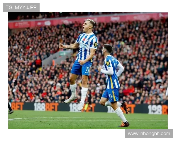 布莱顿因铁路中断宣布允许持票球迷在主场观看联杯对阿森纳比赛战