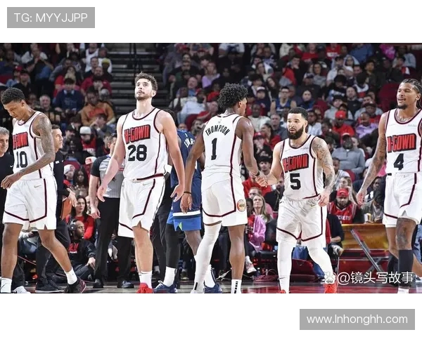 轰27分4助攻，火箭队21岁射手可进首发？5大阵容不靠谱，急需变阵