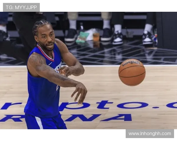 原创场均25分，冠军后卫被放弃，快船仍执迷不悟，弗兰克病急乱投医